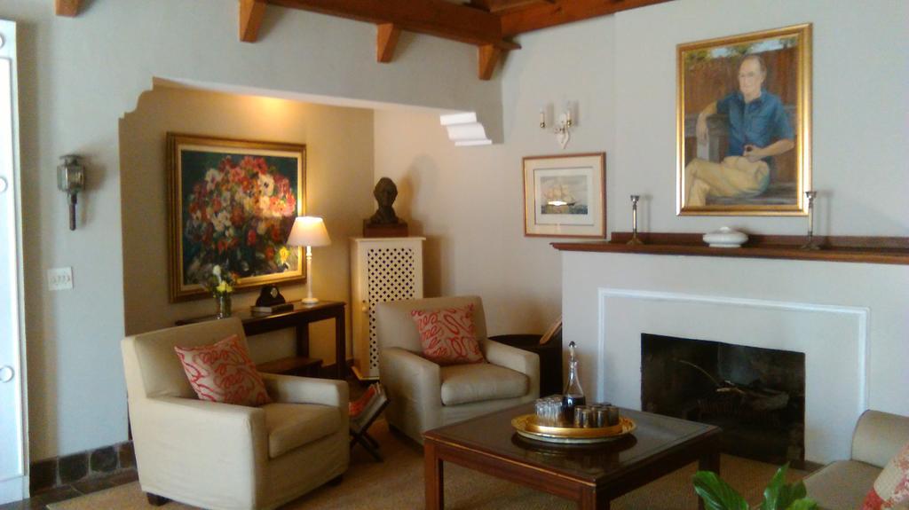 Chartwell Castle & Guest House 외부 사진