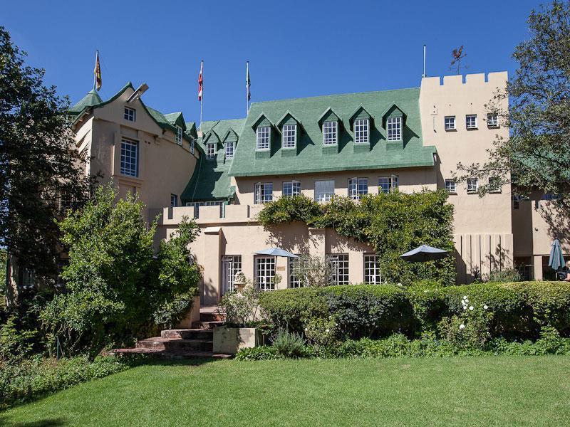 Chartwell Castle & Guest House 외부 사진